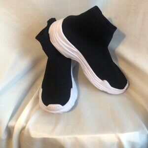 Steve Madden Oakl HiTop Sock Sneakers